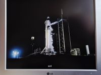 oglądanie startu rakiety w kosmos