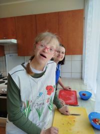 zajęcia w kuchni uczniowskiej