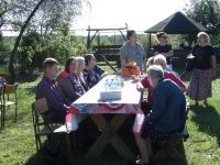 piknik ekologiczny, gry i zabawy na świezym powietrzu