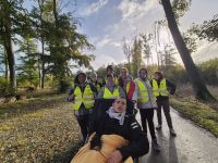 Piesza wycieczka do leśniczówki we Wroniu